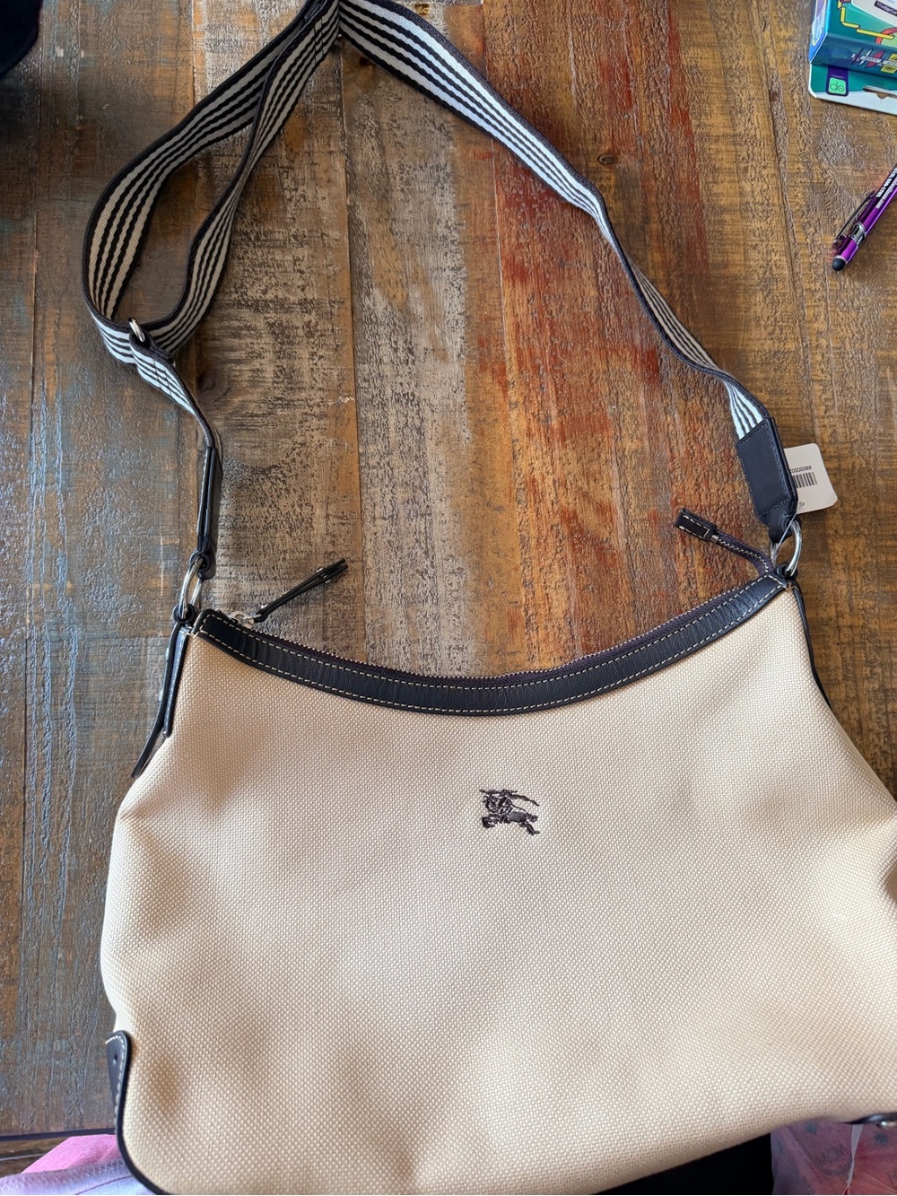 Burberry Beige Canvas Shoulder Bag with Black Trim - Picture 4 of 8